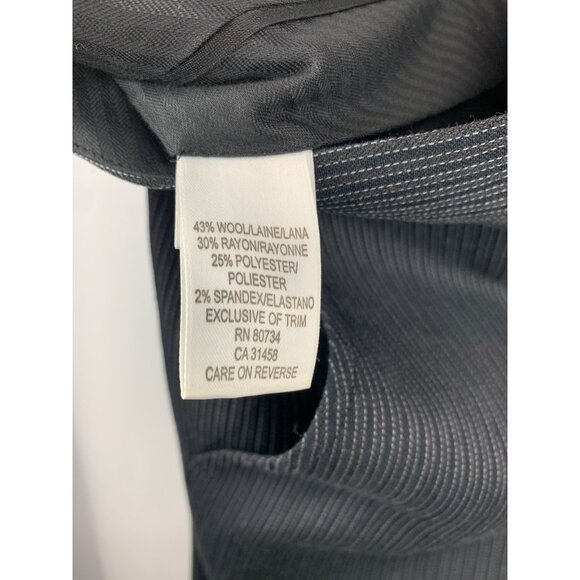 Women’s BCBG Maxazria Gray Striped Suit Set Size M and Pant Size 8 - Picture 15 of 15